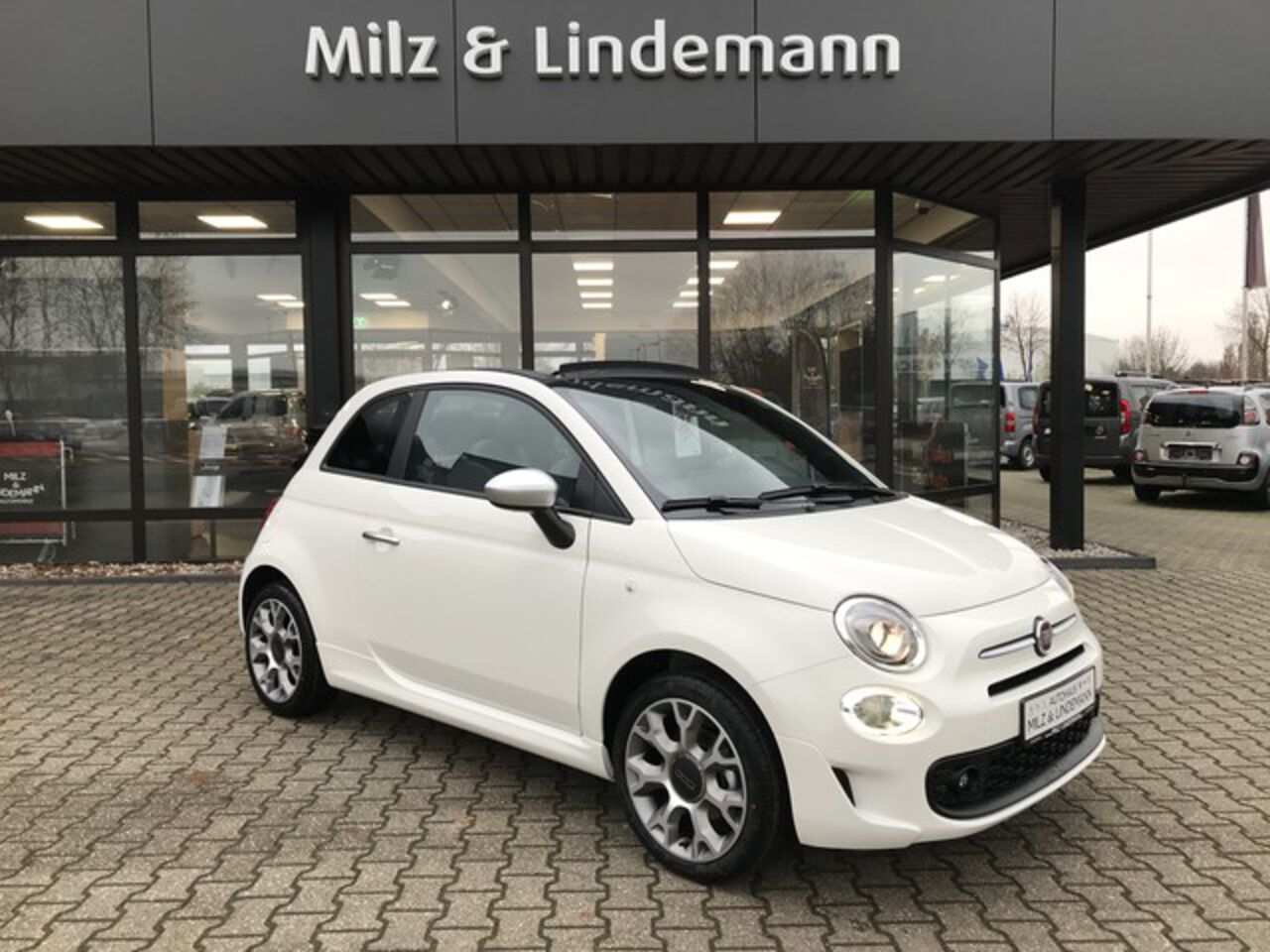 Fiat 500c 1 0 Mild Hybrid Rockstar S S Euro 6d